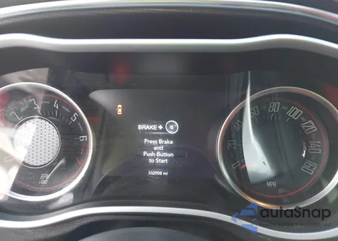 2018 Dodge Challenger Sxt Plus z USA, uszkodzony, nr VIN 2C3CDZAG3JH202320